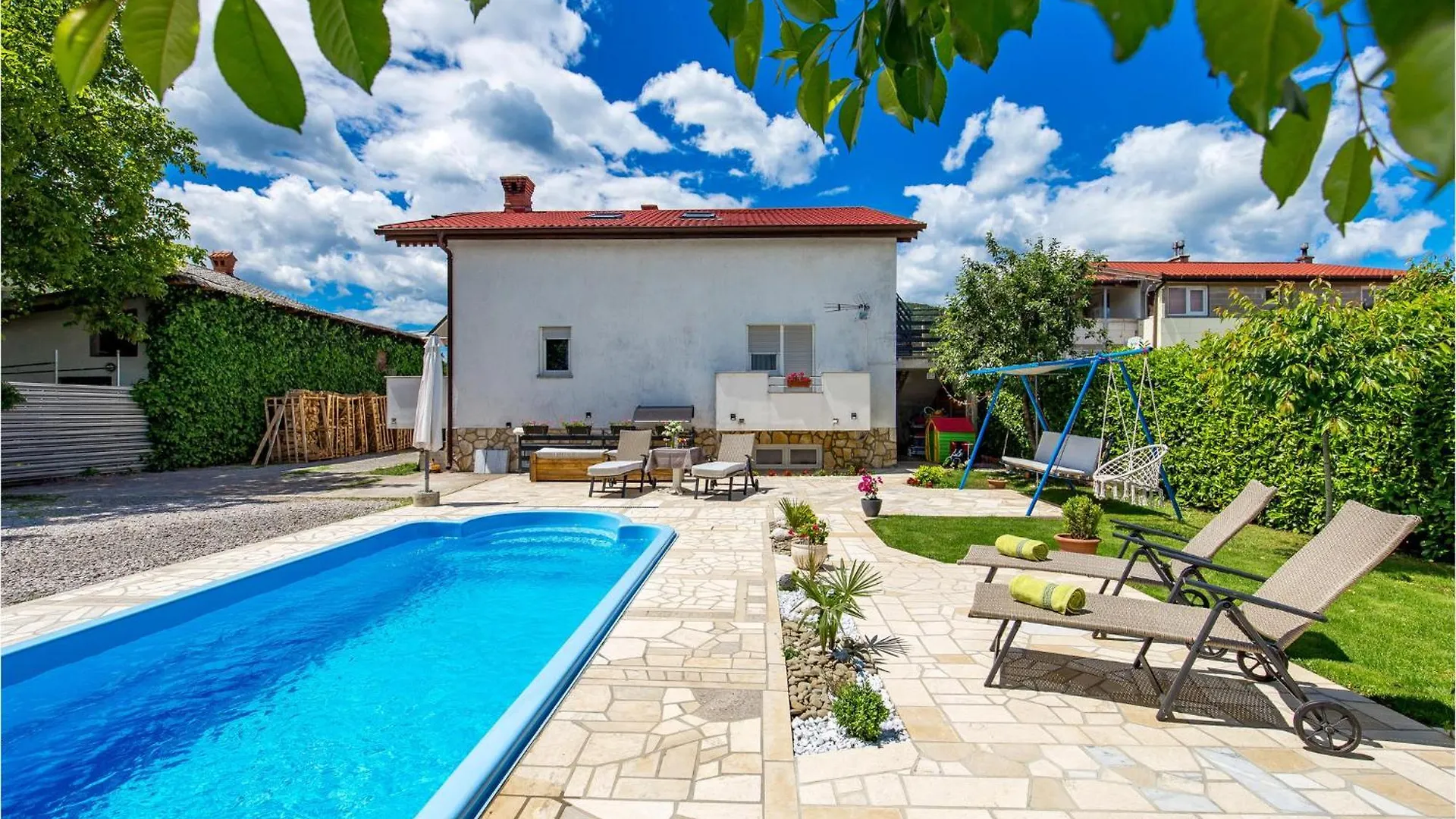 2 Bedroom Gorgeous Apartment In Drazice Croazia